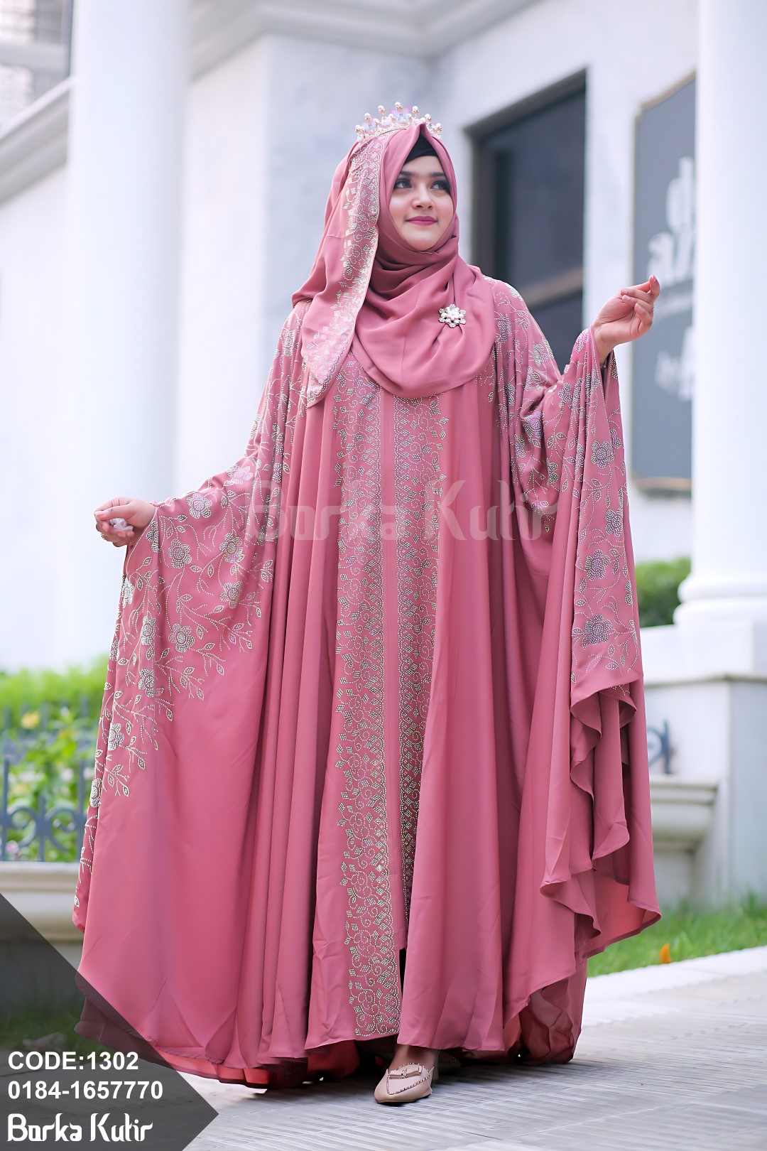 Rose Design Stone work abaya Dusty pink